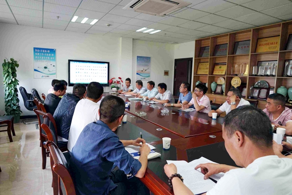 中立公司2017年創(chuàng)優(yōu)研討會第一次會議召開