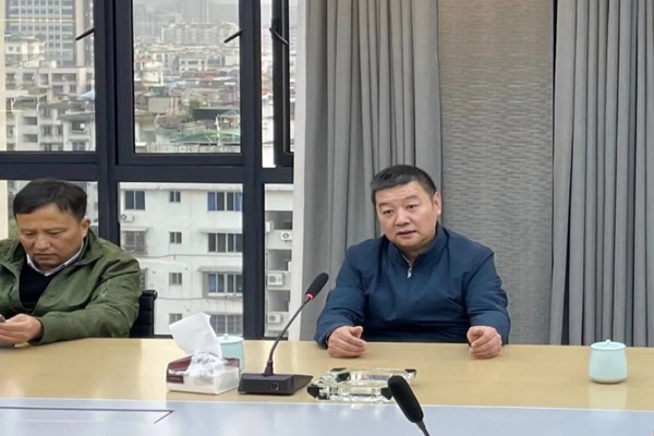 麗水市建設(shè)局黨組書記、局長鐘小松一行到浙江中立建設(shè)有限公司走訪